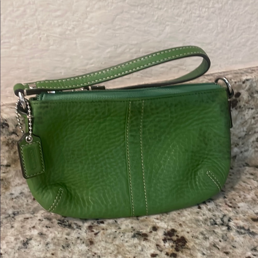 Coach Green Leather Women's Wristlit